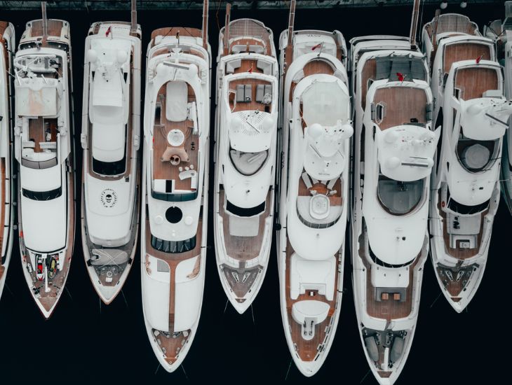 superyacht officer size